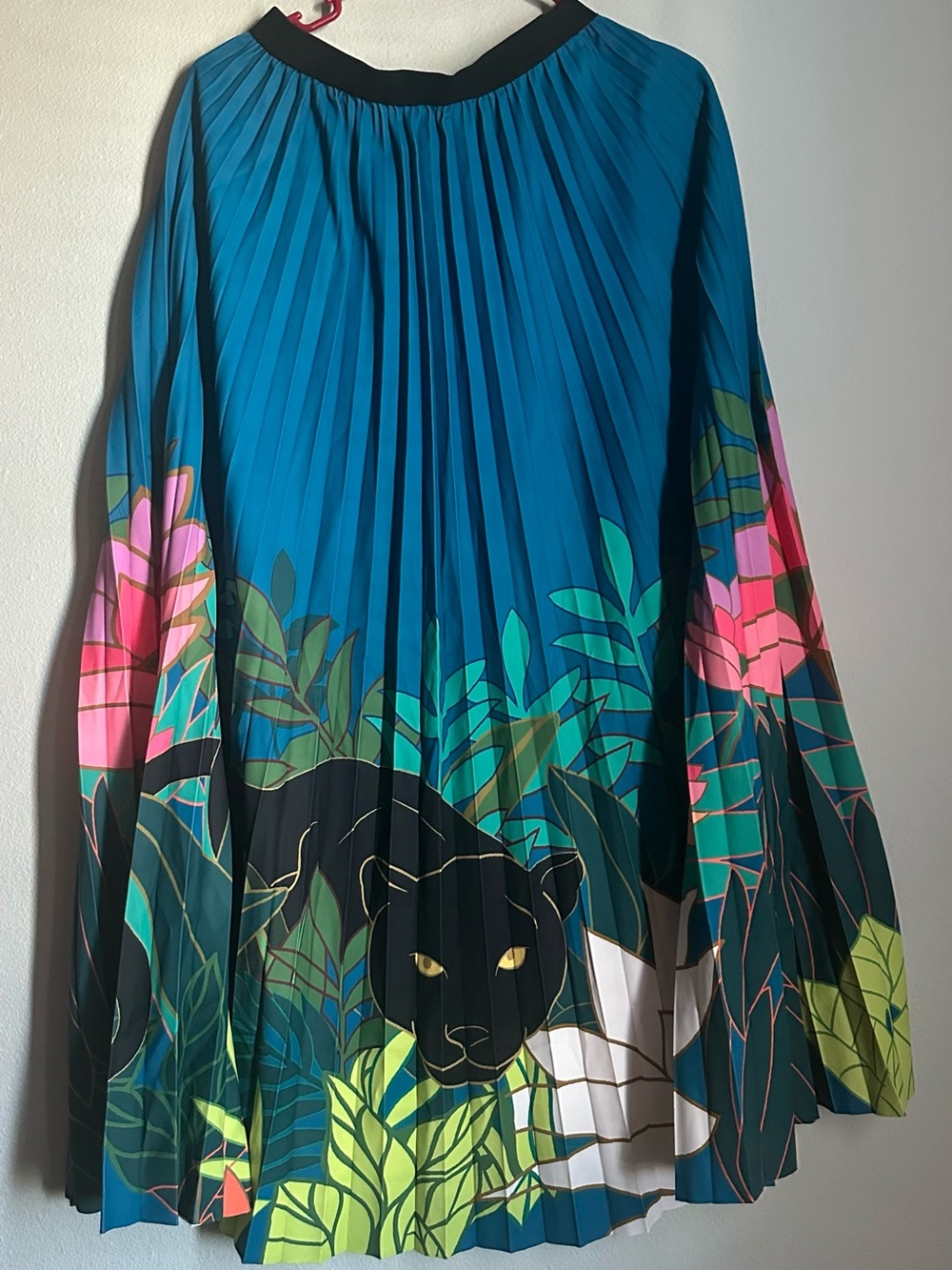 Vibrant Teal Pleated Skirt with Jungle Panther Print